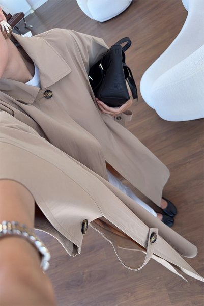 NET OF NOT Emma Stone Color Oversize Cape Trench Coat