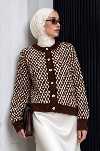 Tesettür Dünyası Strickjacke mit Hahnentrittmuster TSD260319 Braun