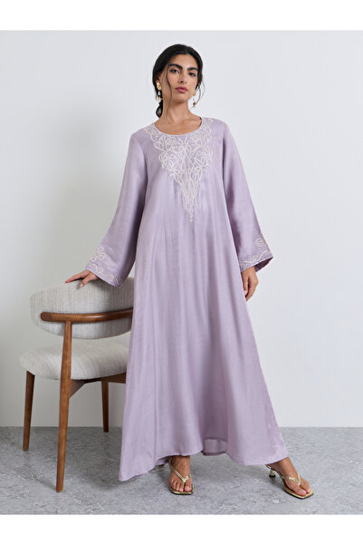 Amirah By Styli Lilac Thread Embroidery Round Neck Jalabiya