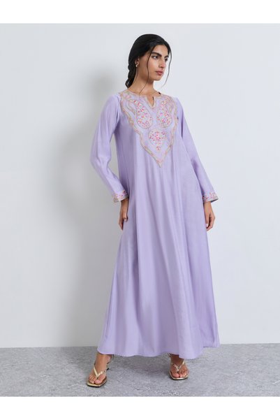 Amirah By Styli Lilac Thread Embroidery Notch Neck Jalabiya