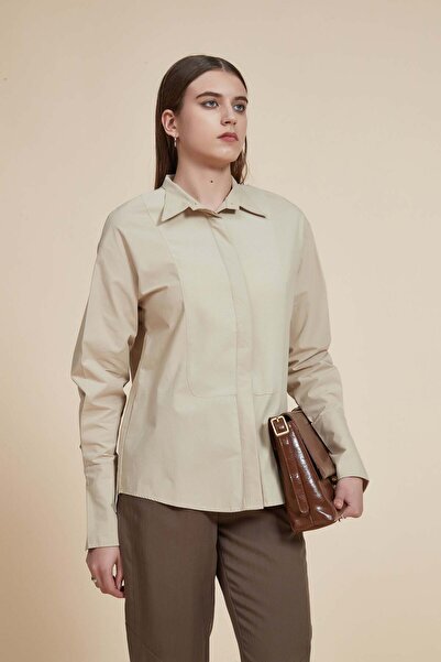 Yola Button-Front Long-Sleeve Top