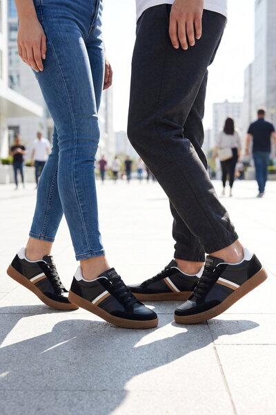 grijak Black-White Lace-Up Lightweight Flexible Comfortable Sole Unisex Walki...