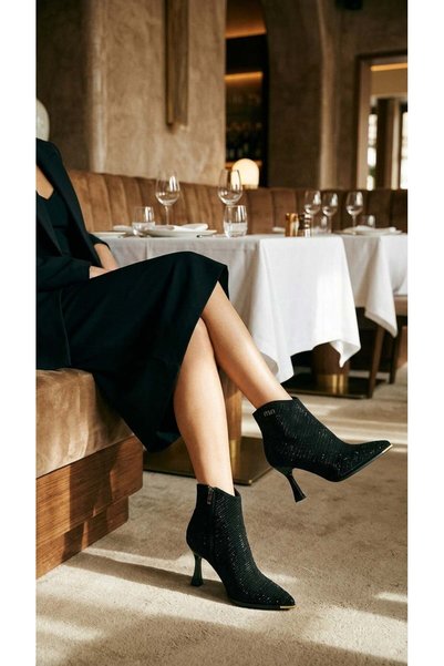 Guja 25K416-1 Cizme cu toc pentru femei, negre, pentru ocazii casual