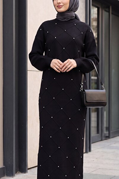 HİJABAYA Rochie maxi drapată cu model baklava, cu decolteu rotund și croială ...