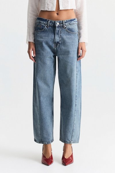 Antioch Barrel Fit Jean