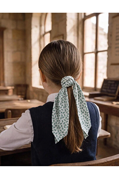 LİNACO 3-Piece Girls' Rubber Hair Clips with Leaves and Scarves - Bow Hair Clips