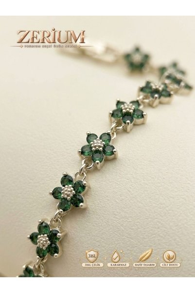 ZERİUM 316L Steel Women's Bracelet with Clover Figure and Green Zircon Stone