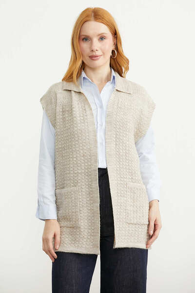 Sementa Turn-Down Collar Knitted Vest with Pockets - Light Beige