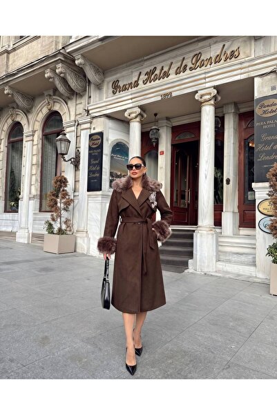 1Moda1Tarz İthal Kaşe Kumaş Özel Taş İşlemeli Kürk Detaylı Kuşaklı Astarlı Ta...