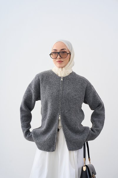 LOCCO Women's Crew Neck Zippered Knitwear Cardigan Gray