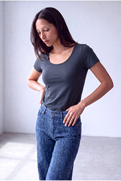 WESTMARK LONDON Women's Ombre Blue Cotton Wide Crew Neck Short Sleeve T-Shirt...