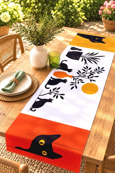 EVPANYA Saklanan Kediler Patterned Runner / Tablecloth / Placemat