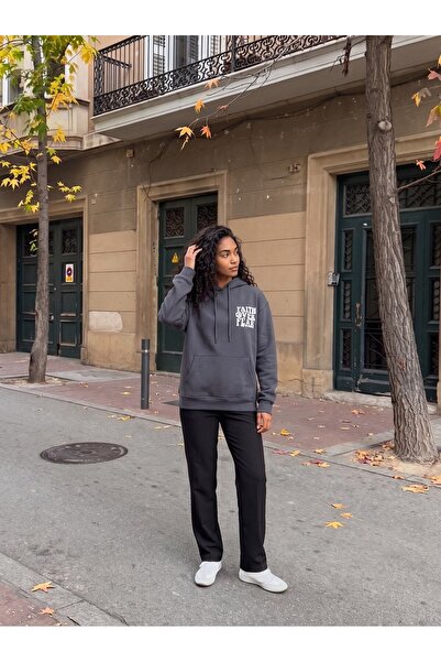 WeShaya Women's Anthracite Printed Oversize Hooded Long Sleeve Sweatshirt wit...