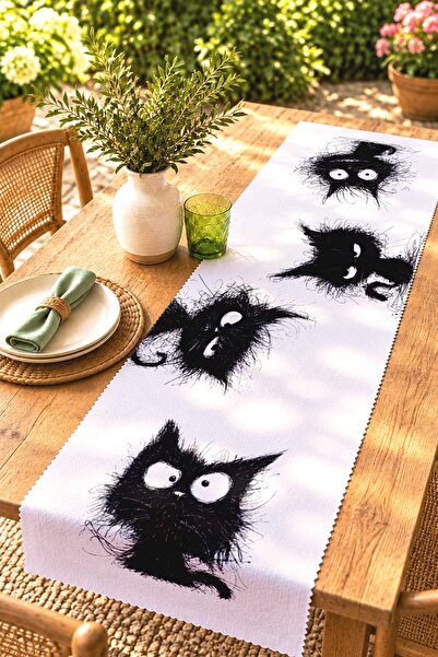 EVPANYA Furry Cats Patterned Runner / Tablecloth / Placemat