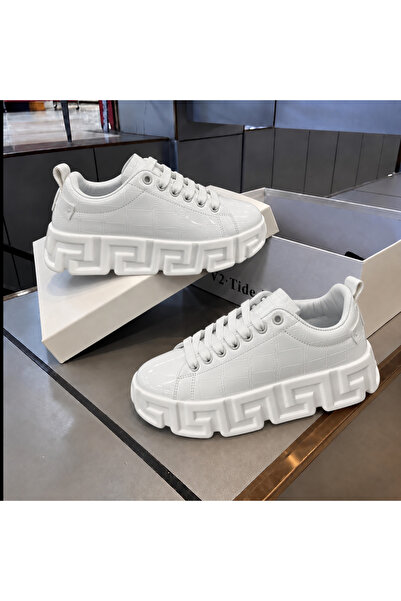 dehaine ROYAL ICON unisex sneakers, casual Sneakers with a glossy look and cr...