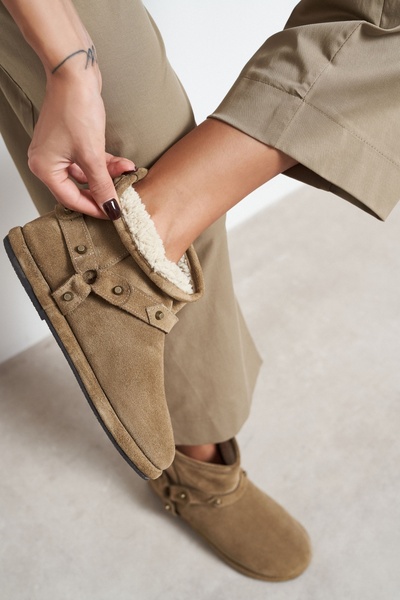 NİŞANTAŞI SHOES Cordi Rome Μπεζ δερμάτινη ζώνη από σουέντ με λεπτομέρεια, επί...