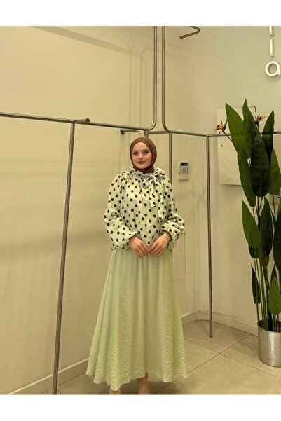 modayaselam Polka Dot Patterned Skirt Suit