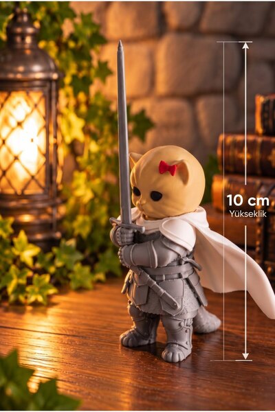 Figyfun Sosyal Medya Fenomeni Knight Cat Şövalye Kedi Figürü Kılıçlı Biblo