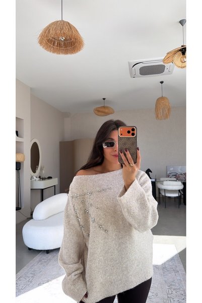 Buket Teke Beige Stone Boat Neck Soft Sweater