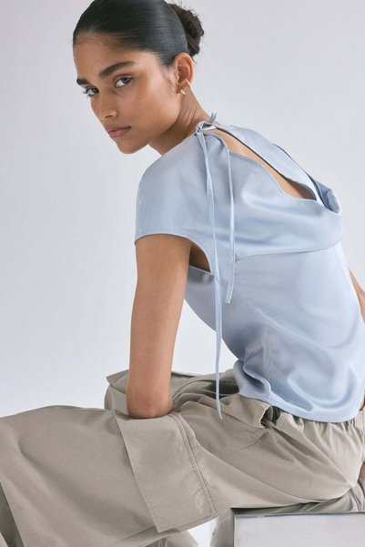 H&M Cut-out satin top