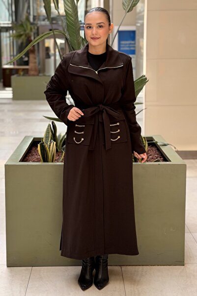 Nuss حقيبة بجيوب وتفاصيل سلسلة وسحاب أمامي