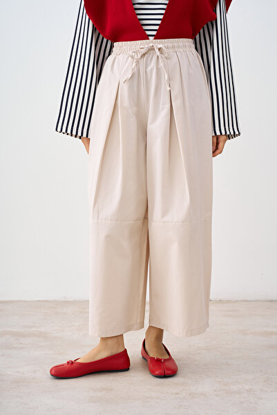 LOCCO Women's Adjustable Waist Pleated Detail Trousers Beige