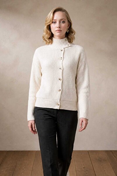 Gülçin Coşkun High-Necked Collar Fit and Flare Buttoned Women's Knitwear Card...
