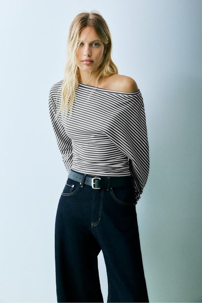 Pull & Bear Asimetrik uzun kollu top