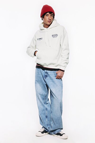 Pull & Bear Grafik baskılı, kapüşonlu, relaxed fit sweatshirt