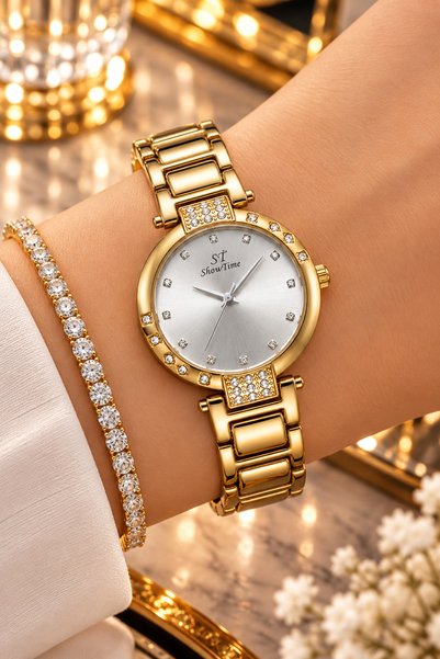 ShowTime ST Kadın Kol Saati Gold Renk Gümüş Kadranlı Taş Detaylı Yuvarlak Kasa Metal Bilezik Kordonlu Analog Quartz Saat