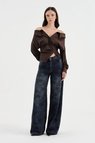 tw3 Women's off-the-shoulder shirt with metal strap detail and fitted waist d...