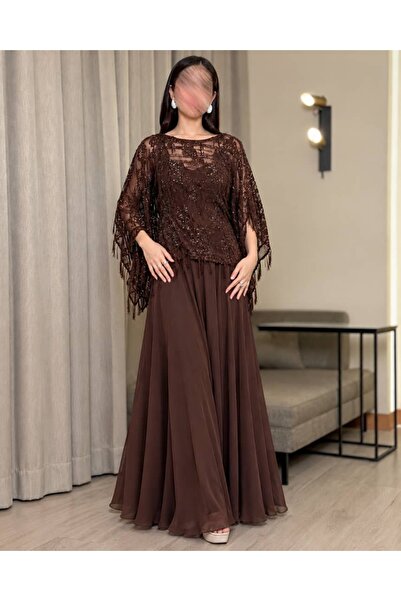 cucci طقم سهرة بني بتنورة طويلة وبلوزة كاب مزينة بالترتر
