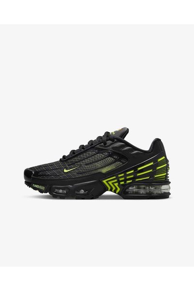 Nike AIR MAX PLUS KADIN AYAKKABI FB8026-001