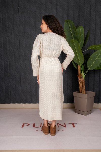 PUANT ATELIER Crew Neck Braided Hair Knit Soft Women's Knitwear Dress