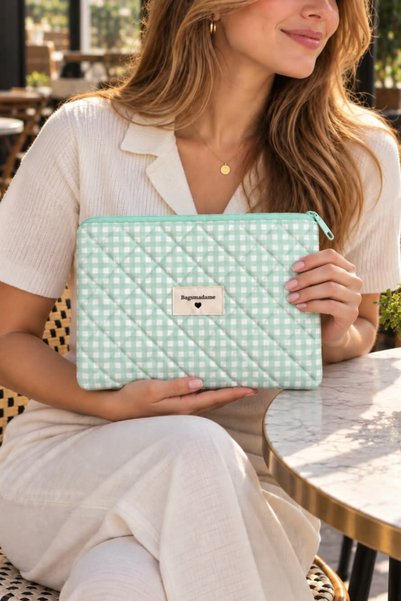 BagsMadame Light Green Gingham Patterned Single Compartment Zippered Clutch P...
