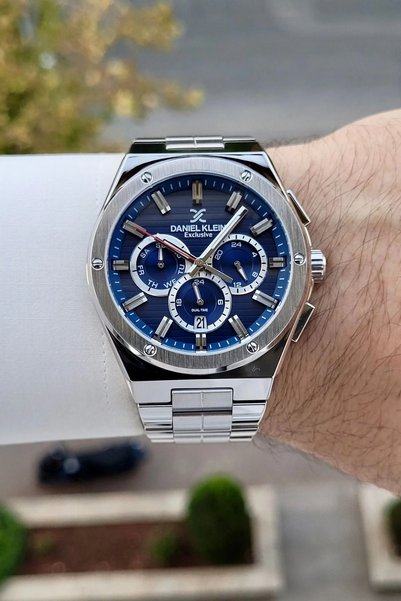 Daniel Klein Dial in Navy Blue Strap in Metallic Color Indicators Active 2 Ye...