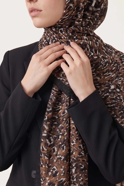 Levidor Leopard Textured Sport Shawl Mustard