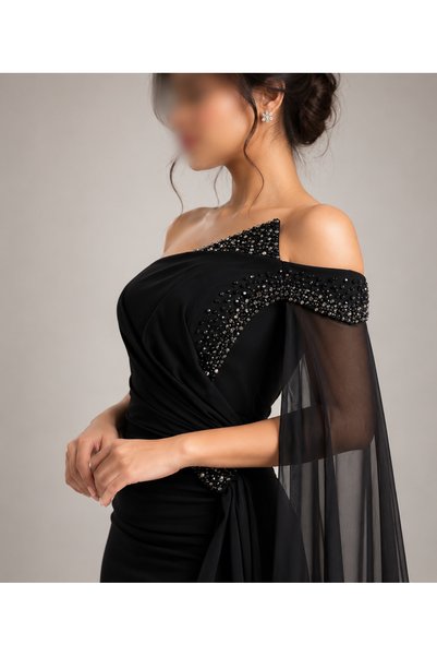 Thnyiah black one-sleeved evening dress