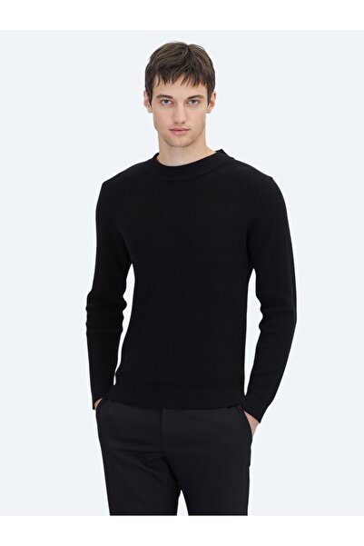 Kip Pulover negru din tricot jacquard cu gât