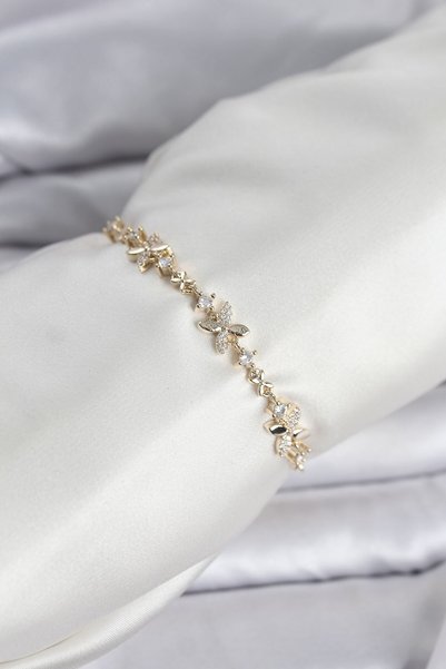 Inure Jewelry Gold Color Clover Model Zircon Stone Women's Bracelet with Elev...
