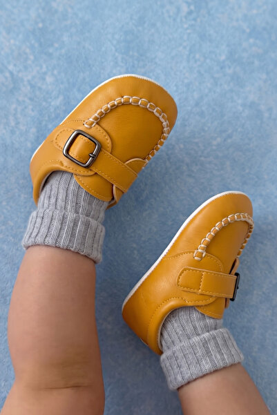 Rocha Baby Moccasin Baby Shoes with Buckle Detail - First Step Booties