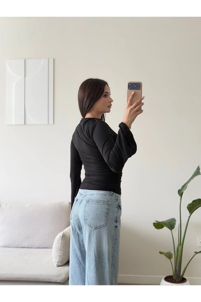 Zoom Butik İspanyol Kol Drapeli Bluz - SİYAH