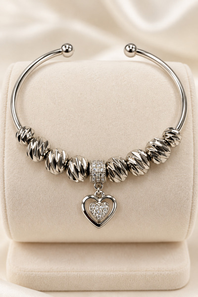 MakeWell Adjustable Steel Bracelet Suitable for Young People and Children, Mixed Figure Zircon Stone Charm Model, Silver Color