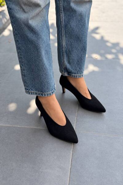 I Love Shoes Pantofi cu toc pentru femei din piele intoarsa neagra Rovya