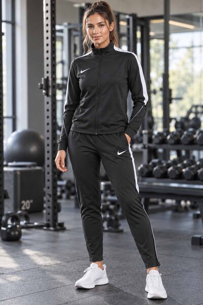 Nike Kadın Siyah Dri-FIT Eşofman Takımı Beyaz Şeritli Spor Takım