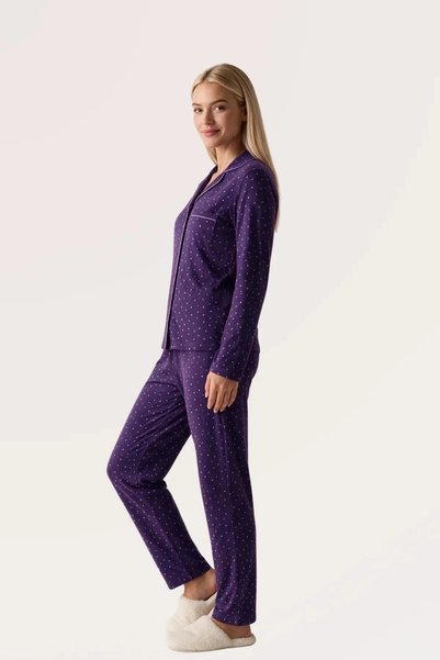 PJS 30167 Set de pijamale pentru femei, cu mâneci lungi, cu buline și nasturi