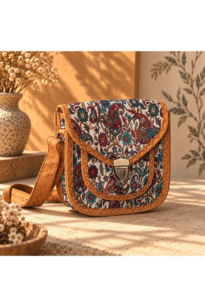 BIJUTERI حقيبة ساعي البريد صغيرة الحجم بنمط بيزلي بلون كريمي من CNT-6039 |   ...
