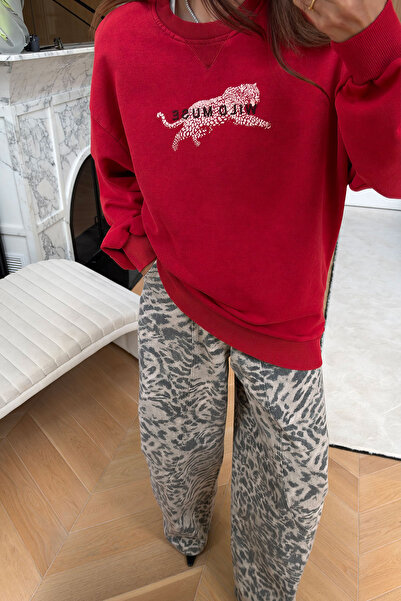 Özge Özgenç Leoapar Desen Batik Sweat