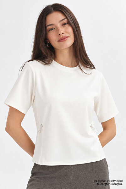 Allyco Straight Knitted T-Shirt with Side Ruching Detail