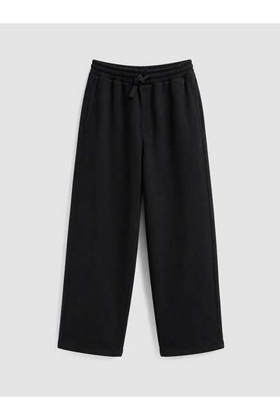 LC Waikiki بنطلون رياضي سميك للرجال من Black Relax Fit